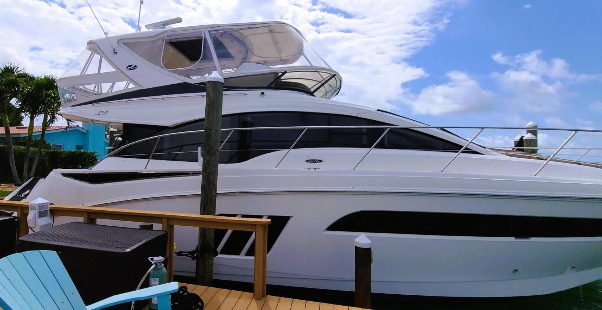 2017 Sea Ray Fly 510