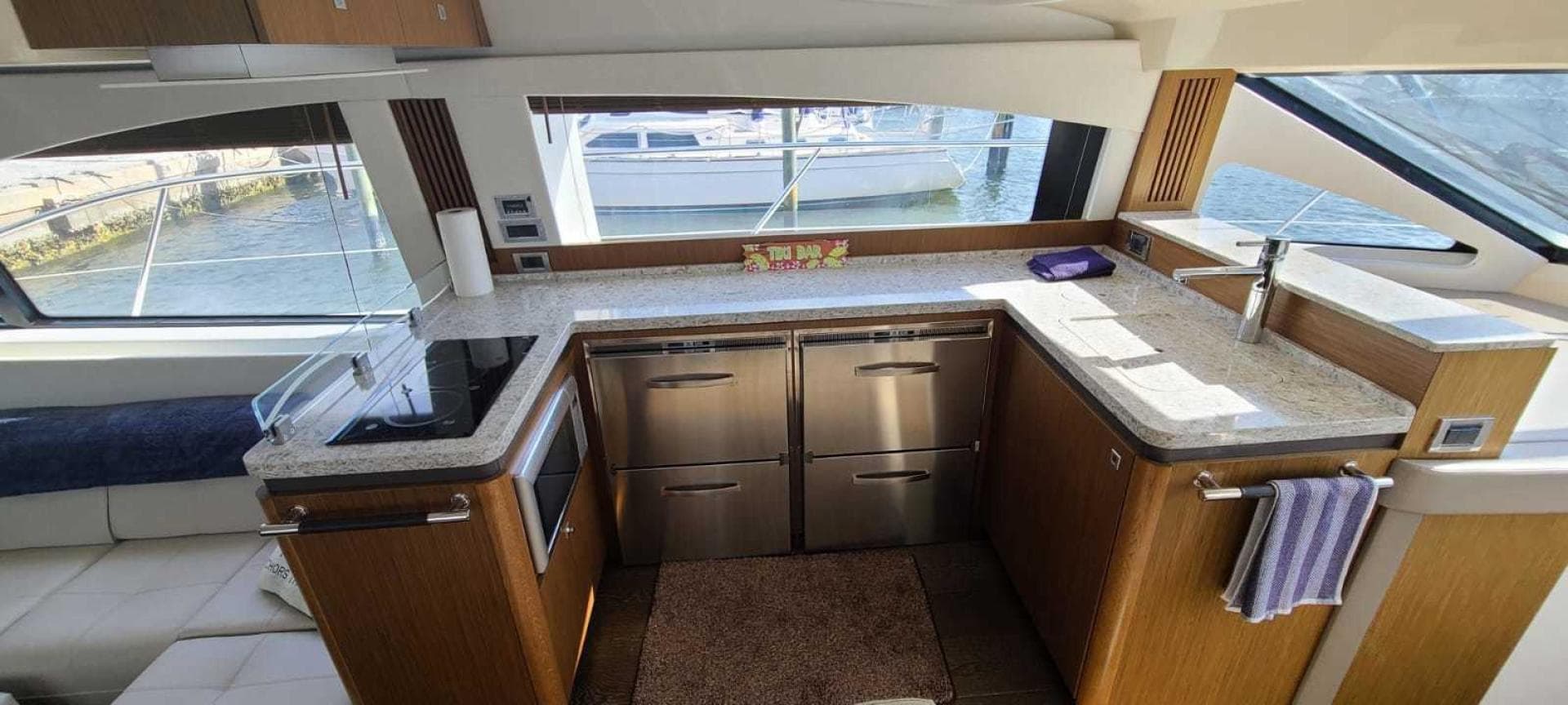 2017 Sea Ray Fly 510