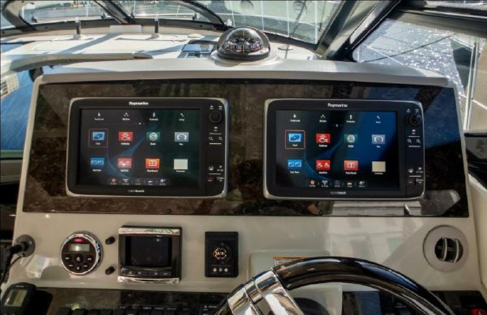 2014 Sea Ray 470 Sundancer