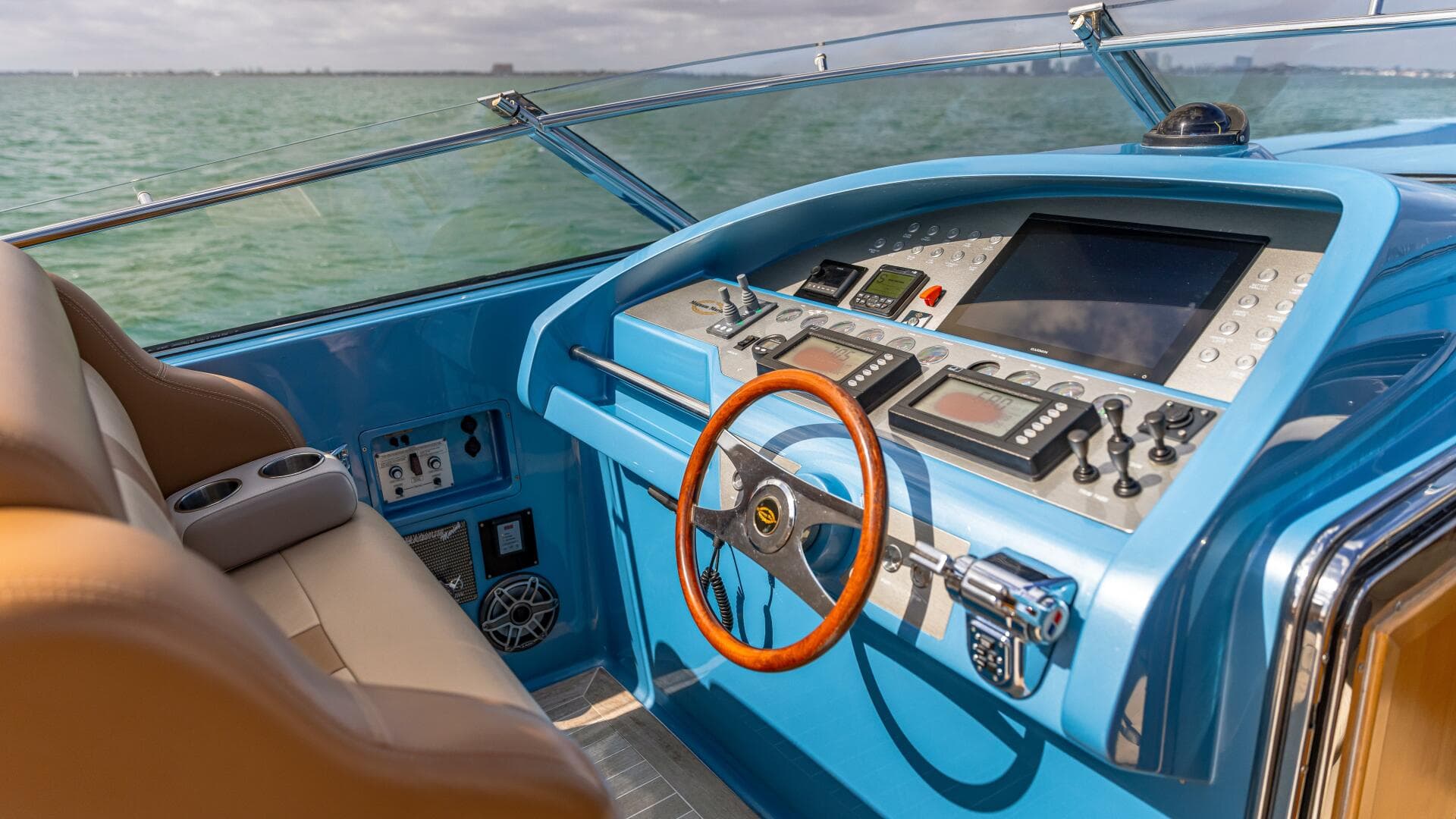 2013 Magnum Bestia 51