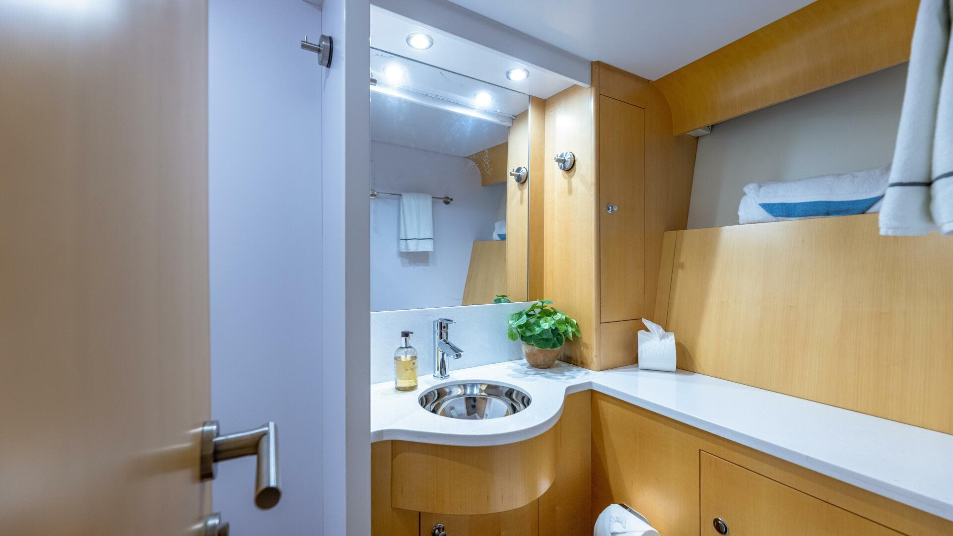 2013 Magnum Bestia 51