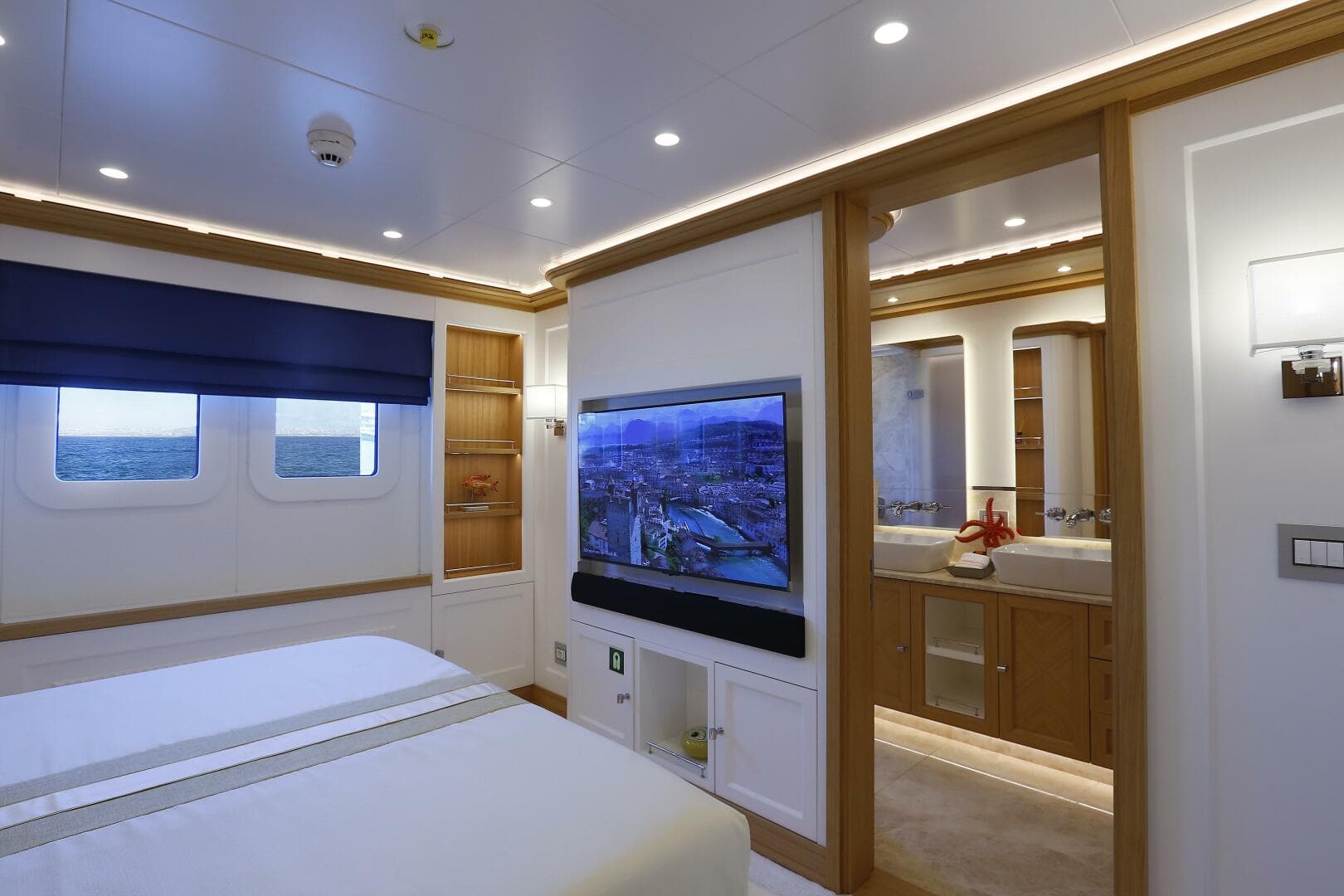 2024 RMK Marine Explorer Yacht