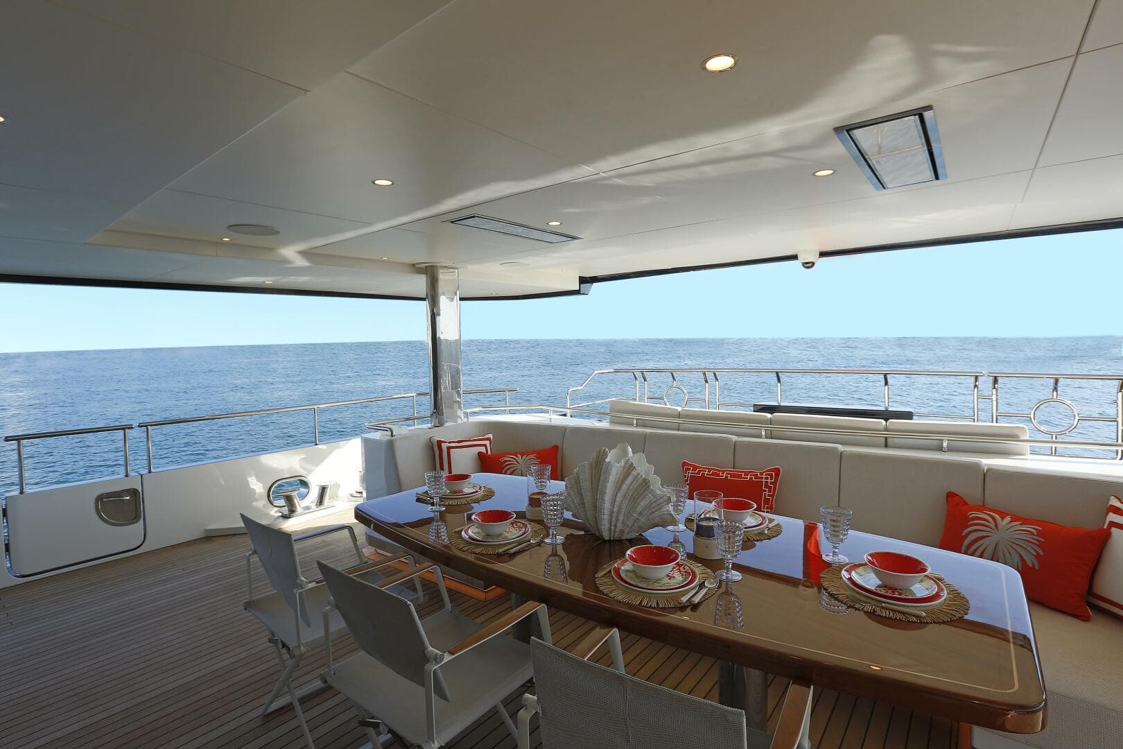 2024 RMK Marine Explorer Yacht