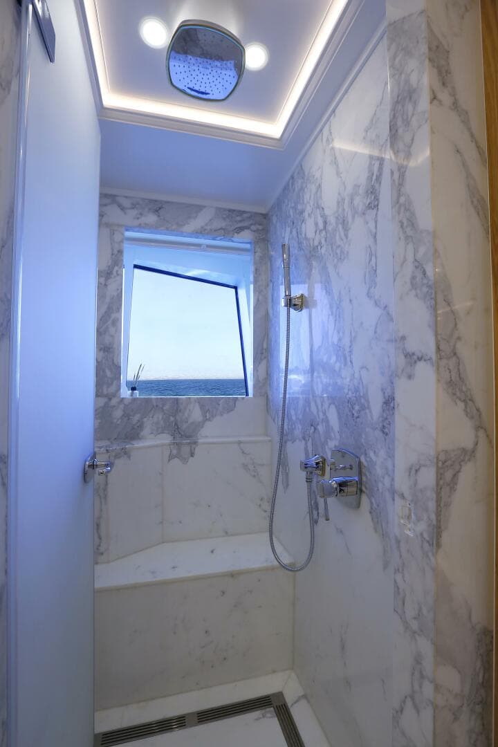 2024 RMK Marine Explorer Yacht