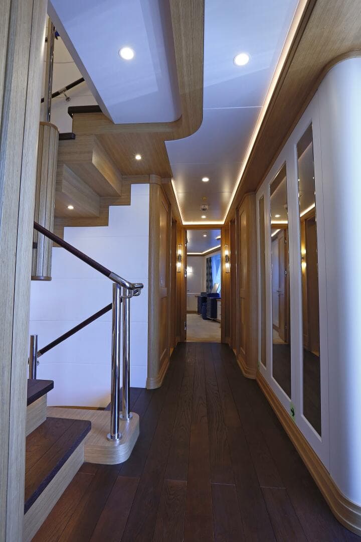 2024 RMK Marine Explorer Yacht